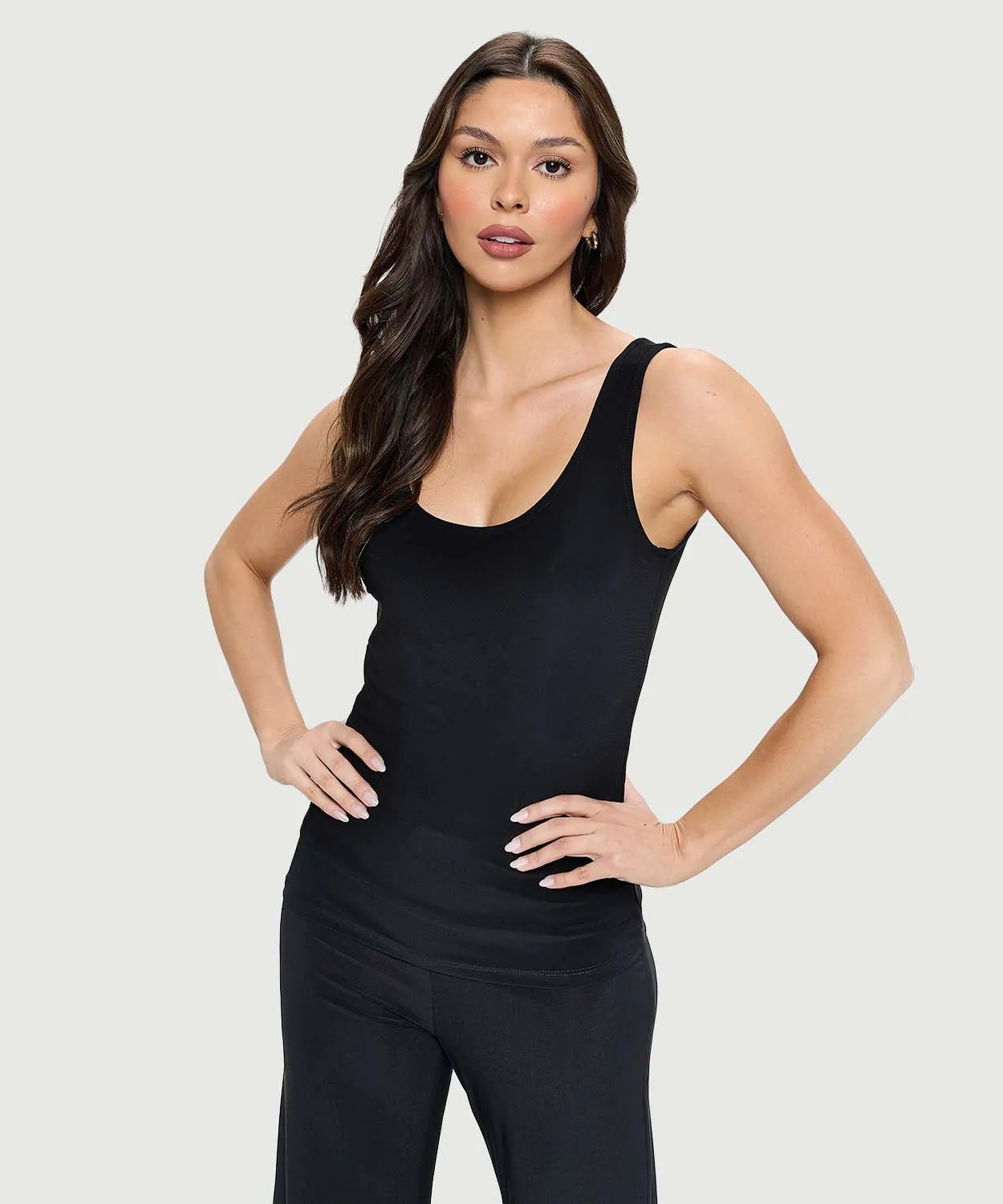 Basic Wrinkle Resistant Scoop Tank - LAST TANGO MS332