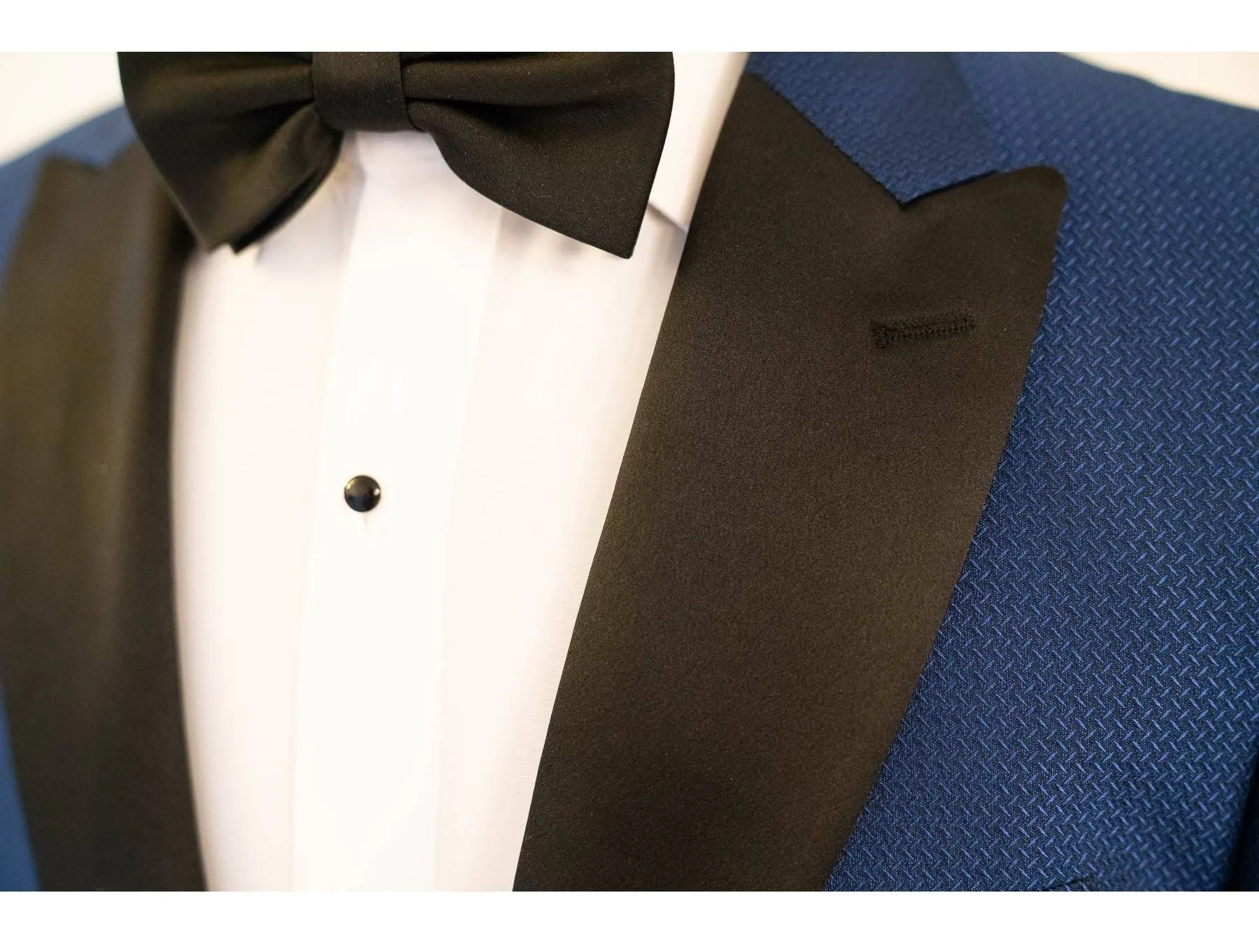 Blue Chevron Texture With Black Peak Lapel Dinner Jacket Tuxedo Rental