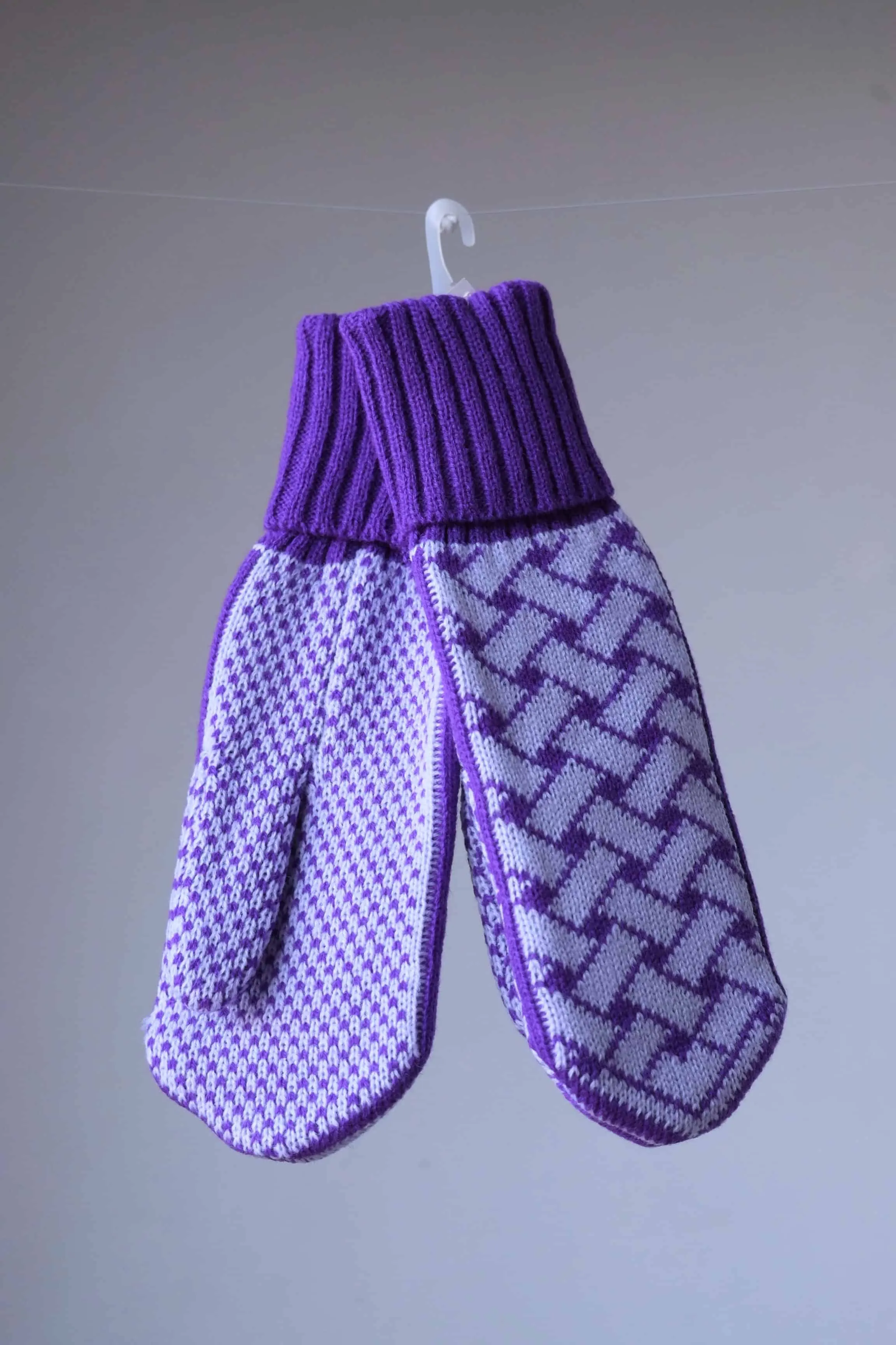 ERGEE Wool Mittens