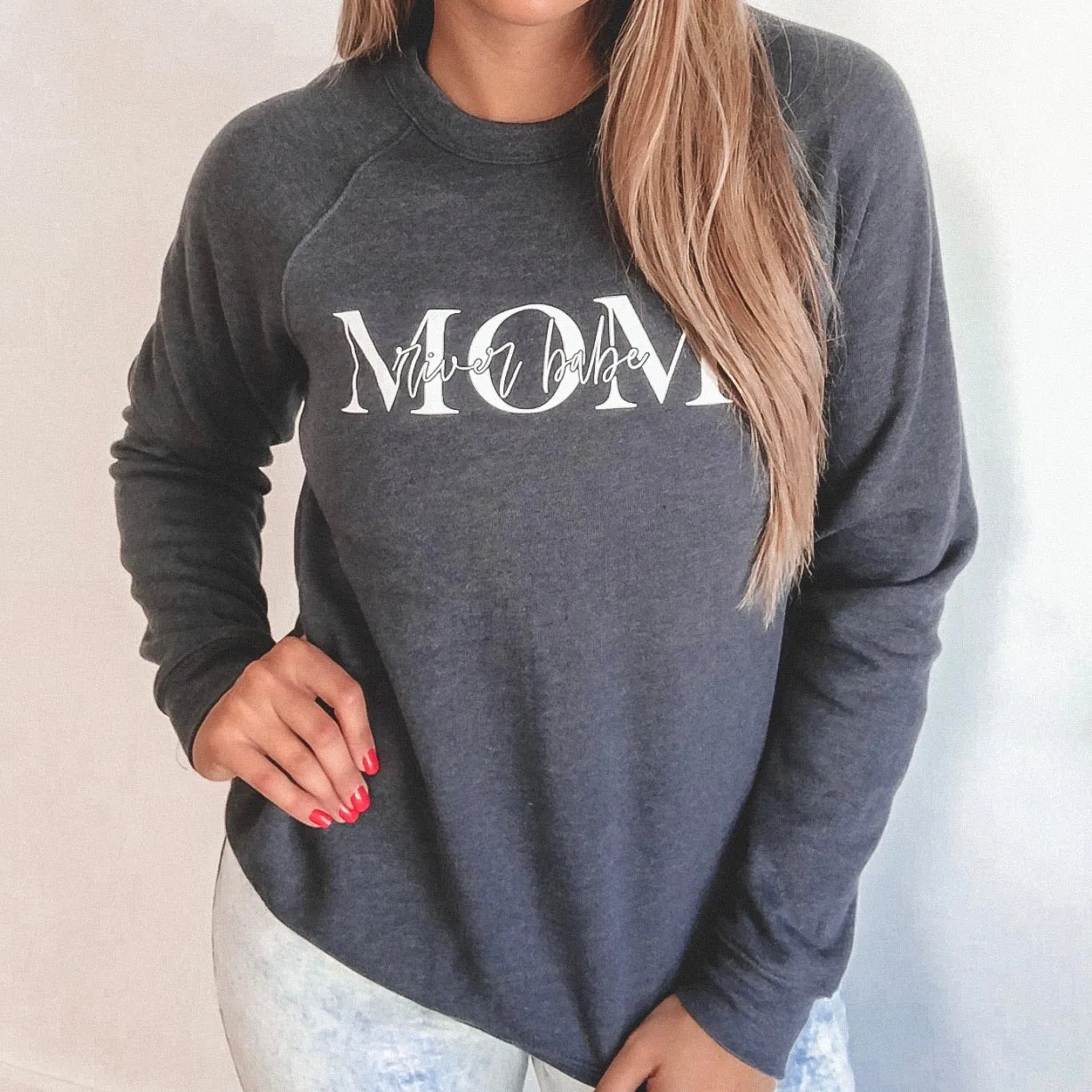 MOM River Babe • Navy Pullover
