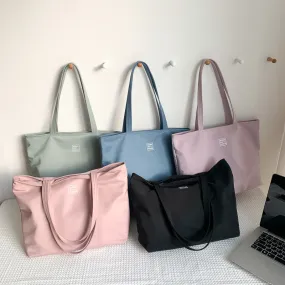 Simple and Elegant shoulder bag for women's. D638